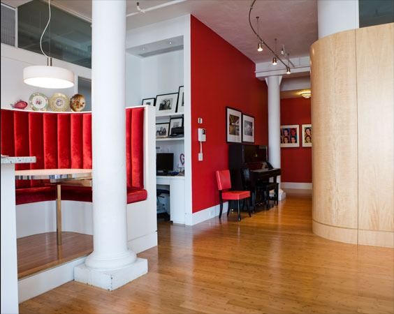 Rosenberg Apartment, photo 4 of 6