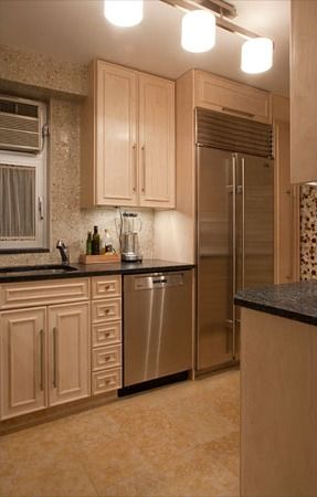 Danny & Victor Apartment, photo 4 of 5